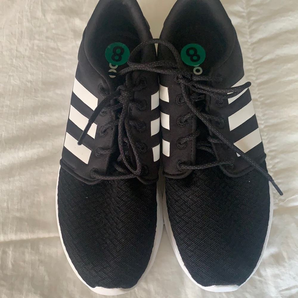 Adidas cloud foam sneakers
